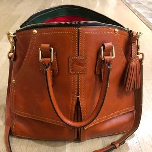 Dooney & Bourke bag
